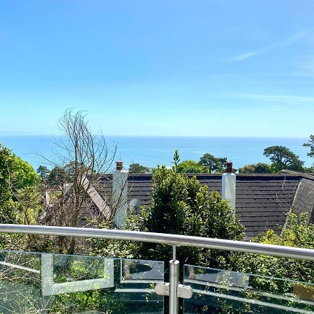 One Of The Best Properties In Lyme! Breathtaking Views Across The Whole Bay. 3 Stories With 2 Tier Veranda Around The Property. Sleeps 6 Lyme Regis Exteriér fotografie