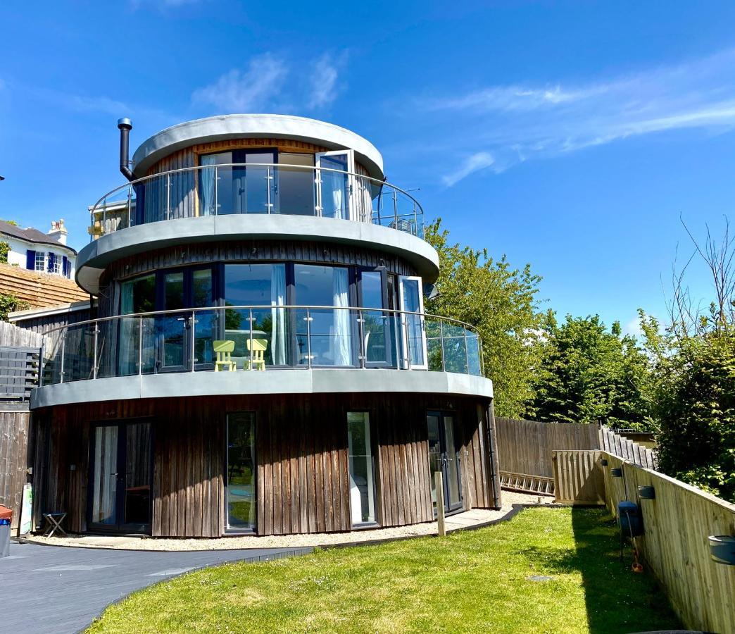 One Of The Best Properties In Lyme! Breathtaking Views Across The Whole Bay. 3 Stories With 2 Tier Veranda Around The Property. Sleeps 6 Lyme Regis Exteriér fotografie